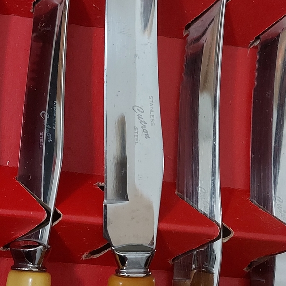 Bakelite Crown Sheffield Stainless Steel Carving Set and Steak Knives - Picture 5 of 7